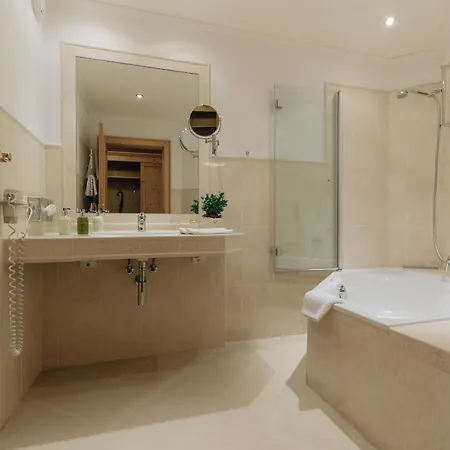 Hirschen 4* Silbertal