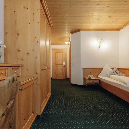 Hirschen 4* Зильберталь
