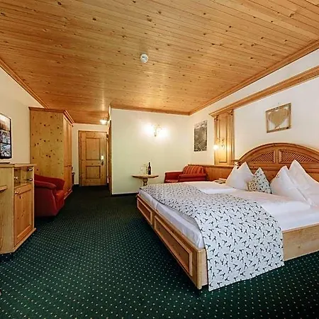Hotel Hirschen Montafon Silbertal