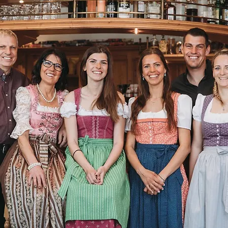 Hirschen Hotel